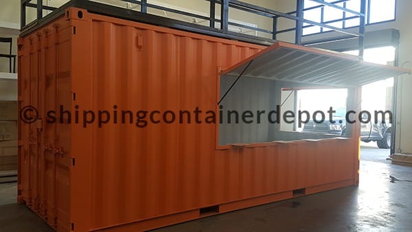 20ft Container Restaurant in Los Angeles